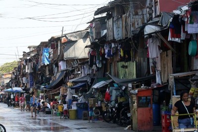필리핀인 46%빈곤.jpg